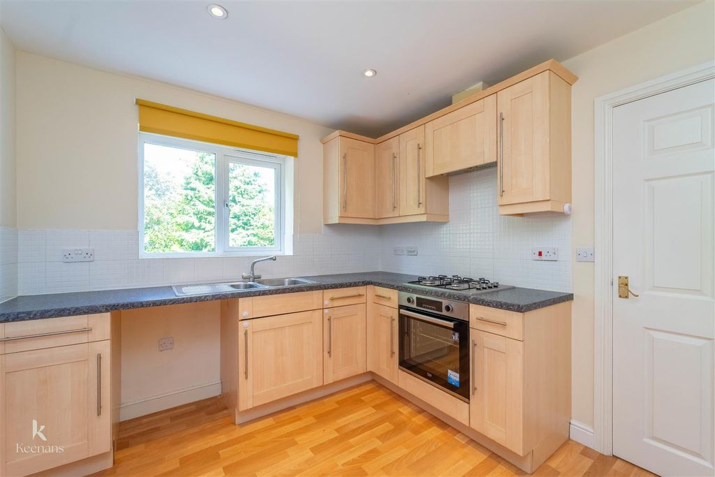 Property photo 2 of 28 Untitled-06818.Jpg