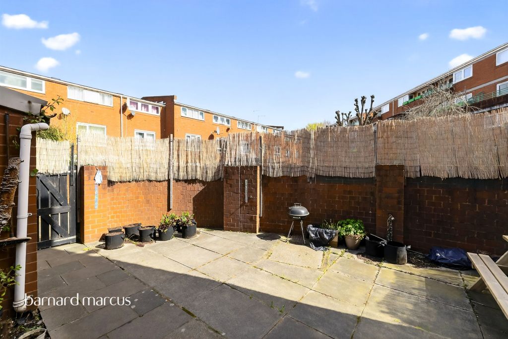 Property photo 3 of 19