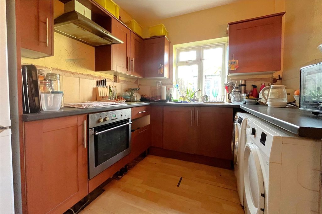 Property photo 3 of 10 Picture No. 08