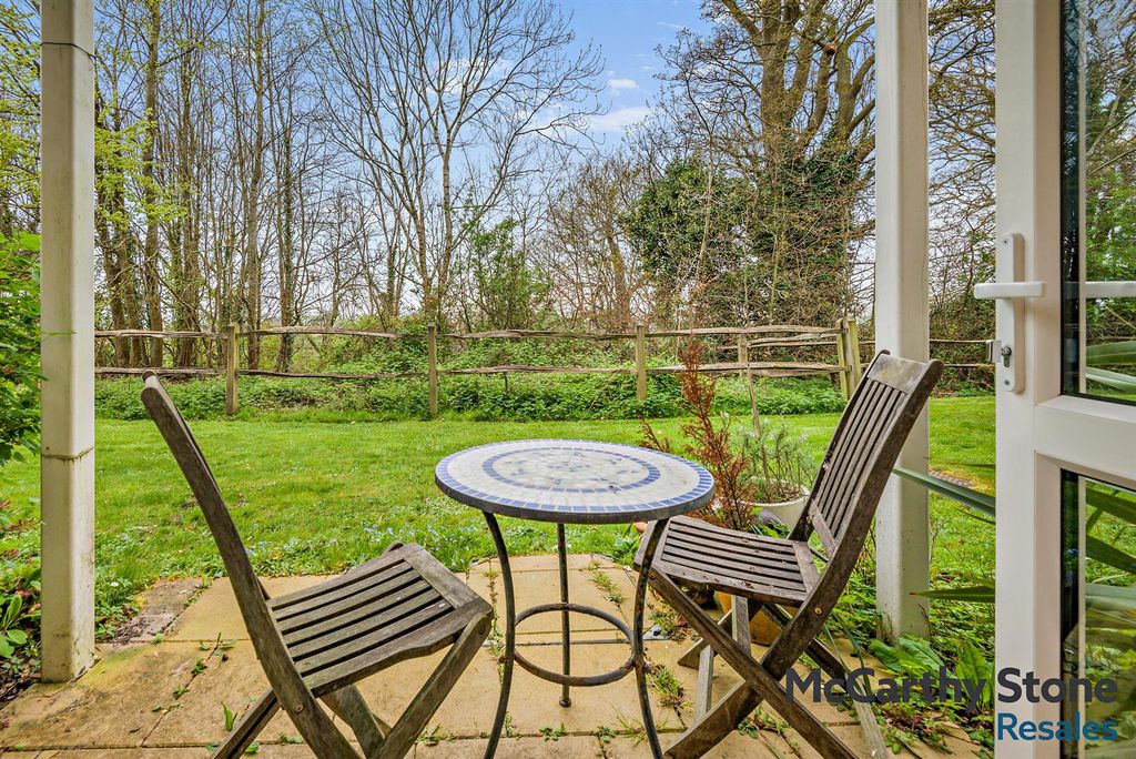 Property photo 3 of 18 Patio