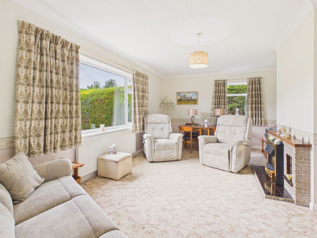 Property photo 2 of 17 5097684