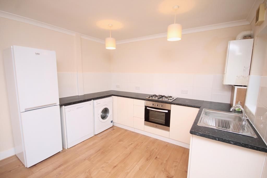 Property photo 3 of 8 Kitchen.Jpg