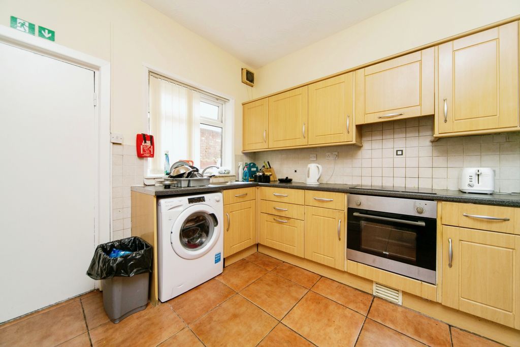 Property photo 3 of 18 Photography
