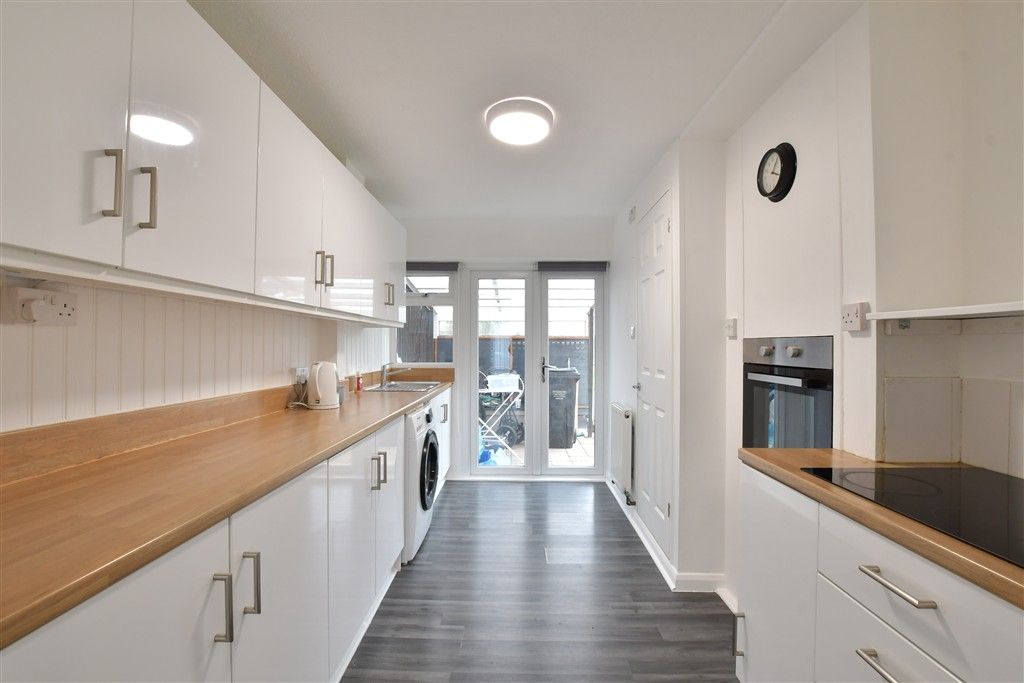 Property photo 3 of 8 Kitchen/ Diner