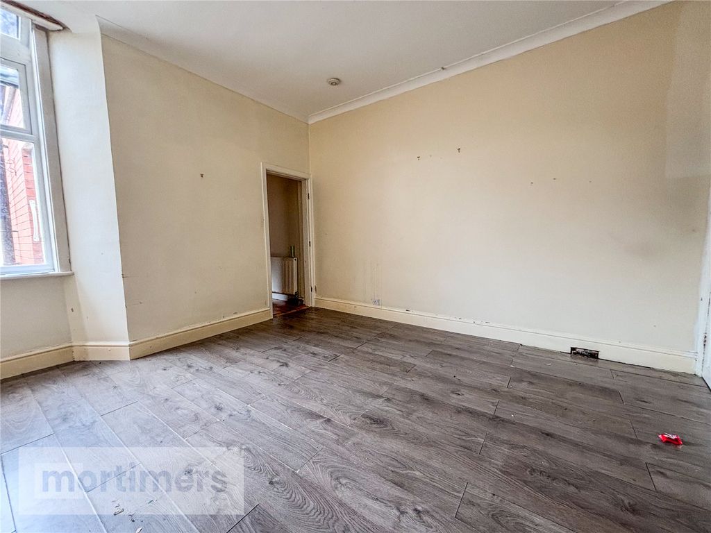 Property photo 2 of 15 Reception Room