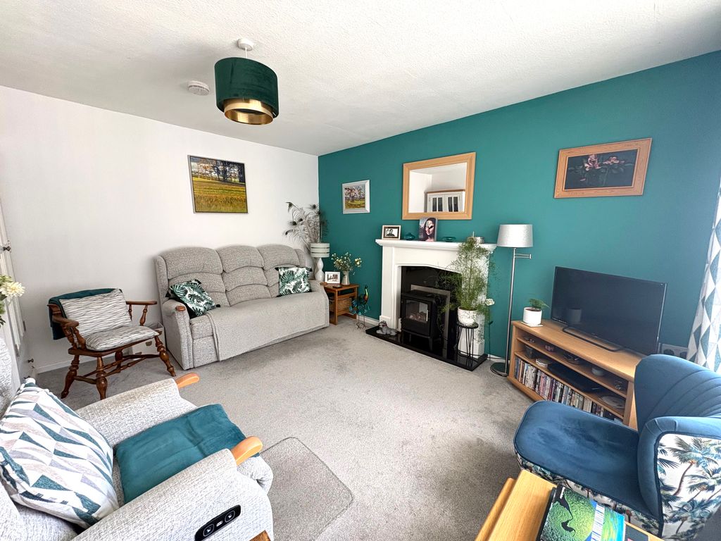 Property photo 3 of 13