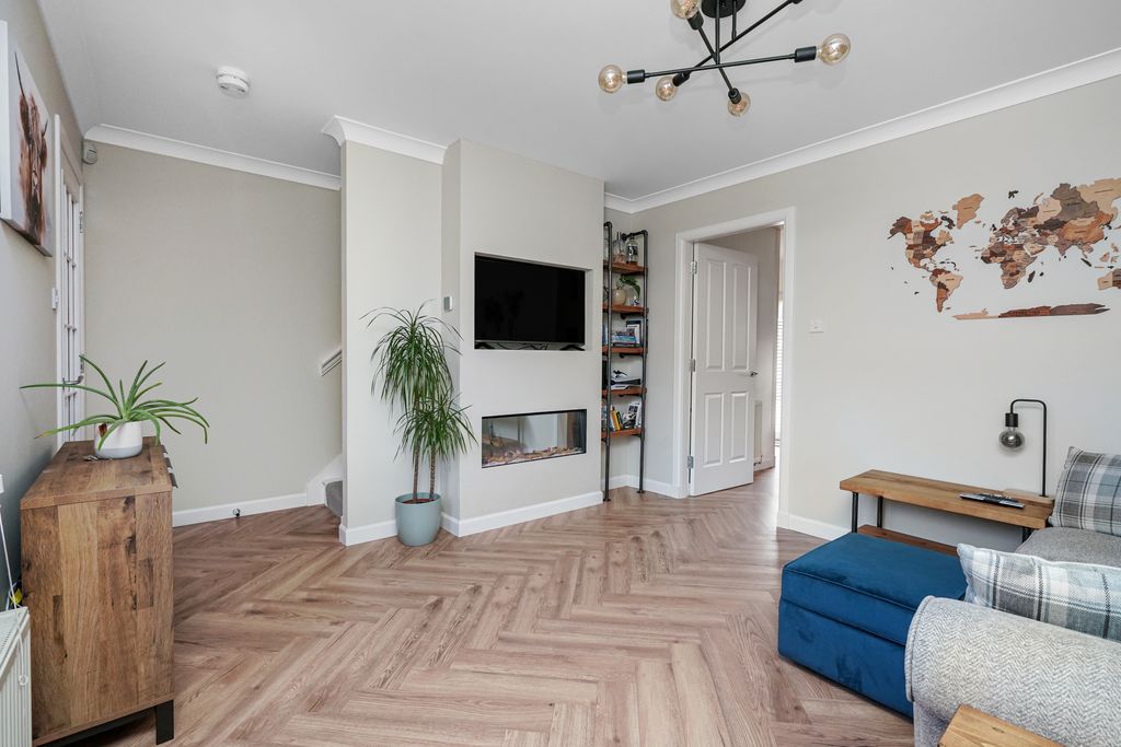 Property photo 3 of 15 Property Image 3