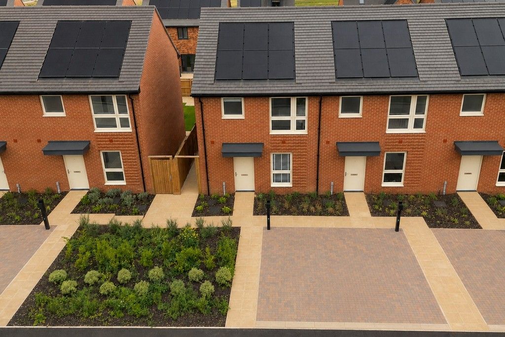 Property photo 2 of 13 cala At Himley Village, Bicester