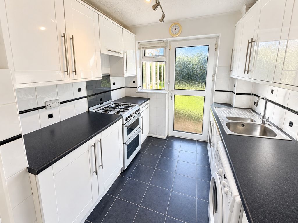 Property photo 2 of 10 5446161