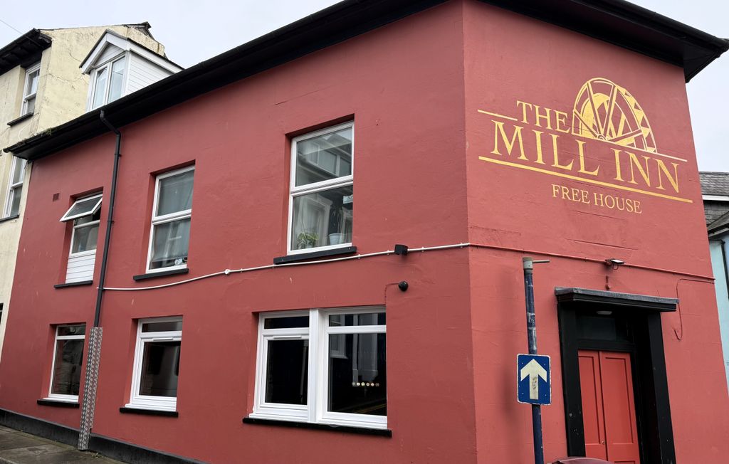 Property photo 1 of 1