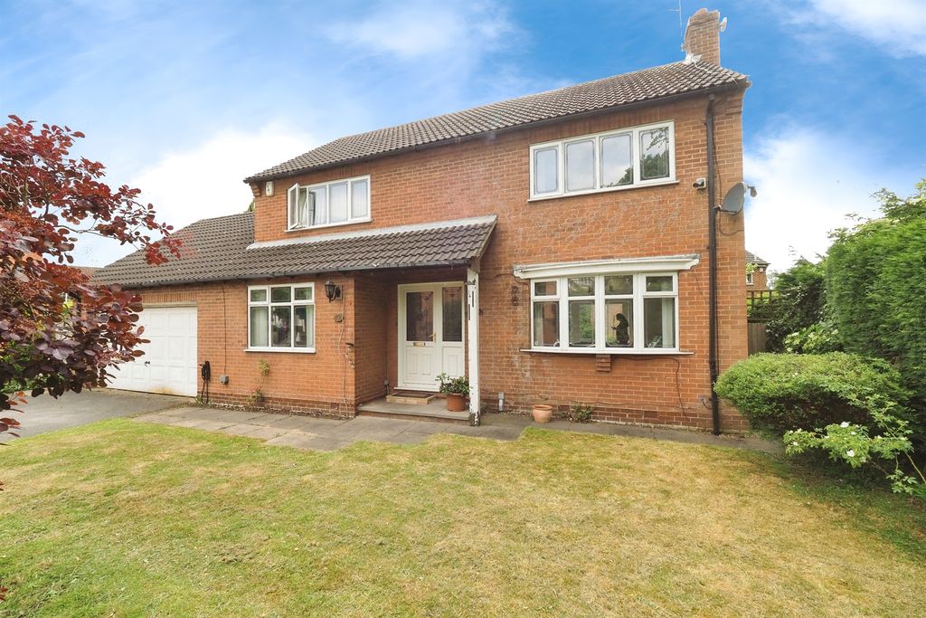 Property photo 3 of 17