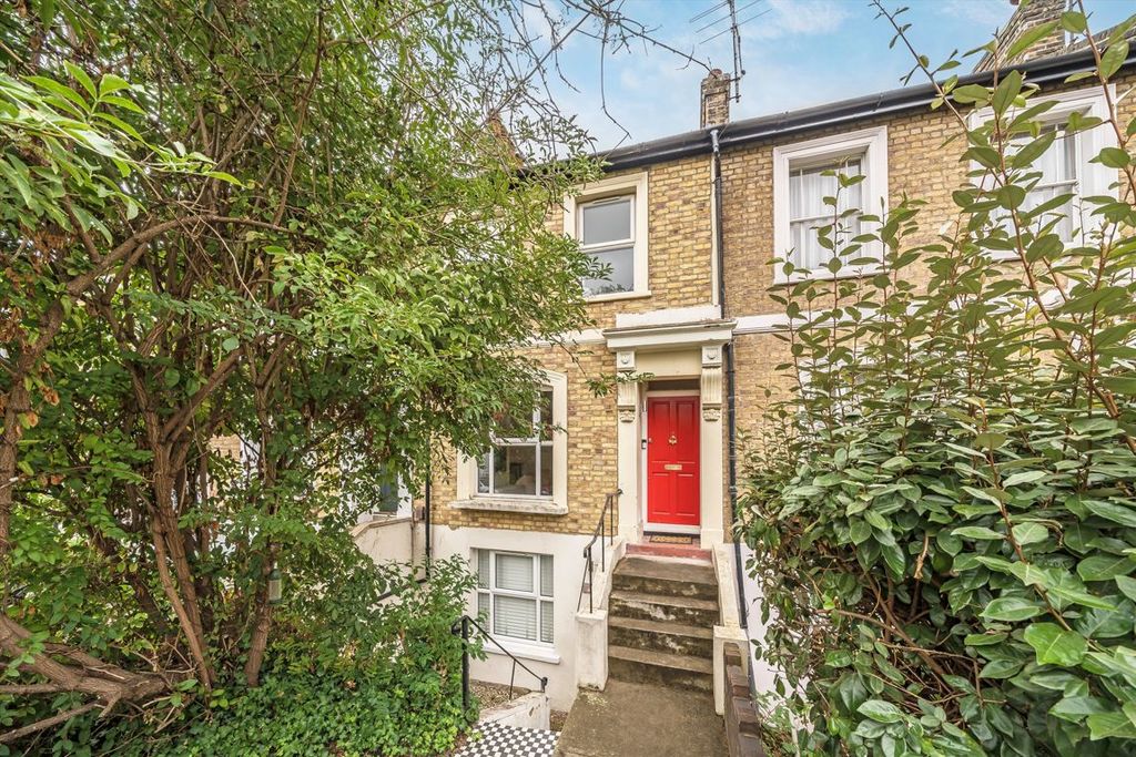 Property photo 1 of 6
