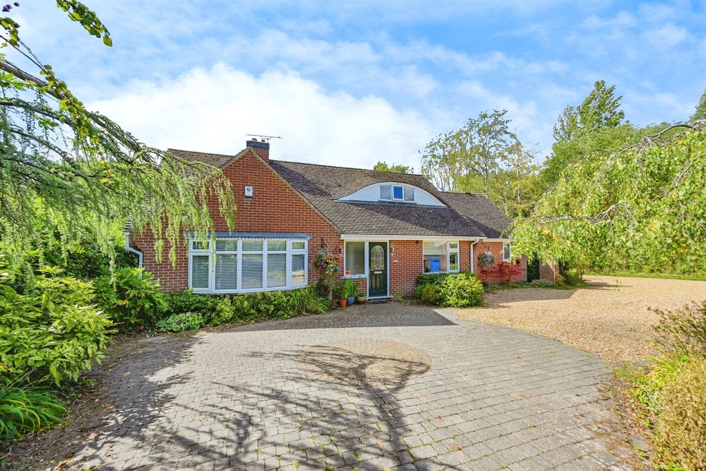 Property photo 1 of 26