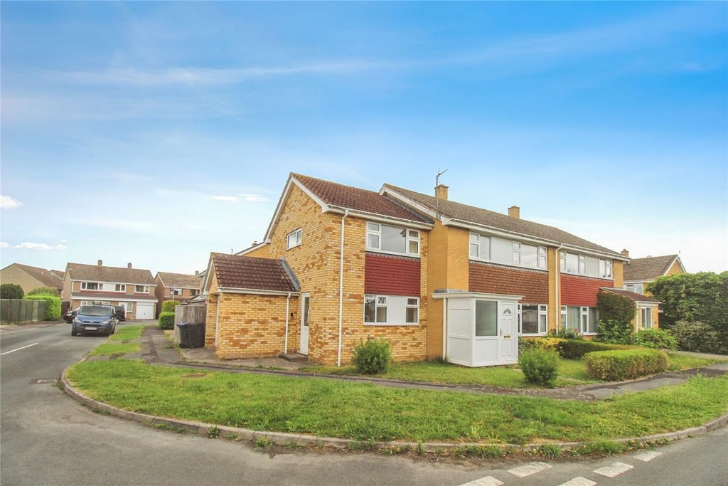Property photo 1 of 17 Picture No. 02