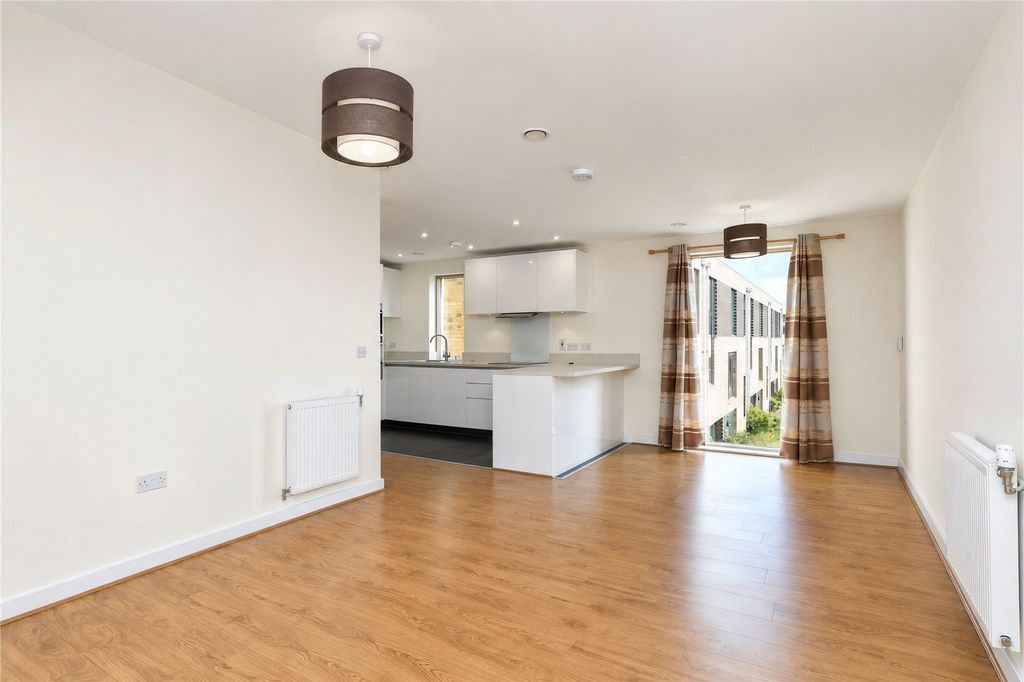 Property photo 2 of 12 Picture No. 07