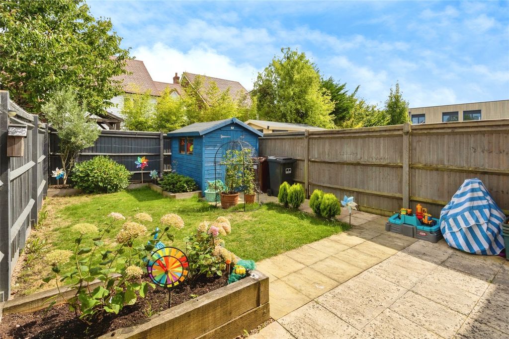 Property photo 3 of 17 Picture No. 31