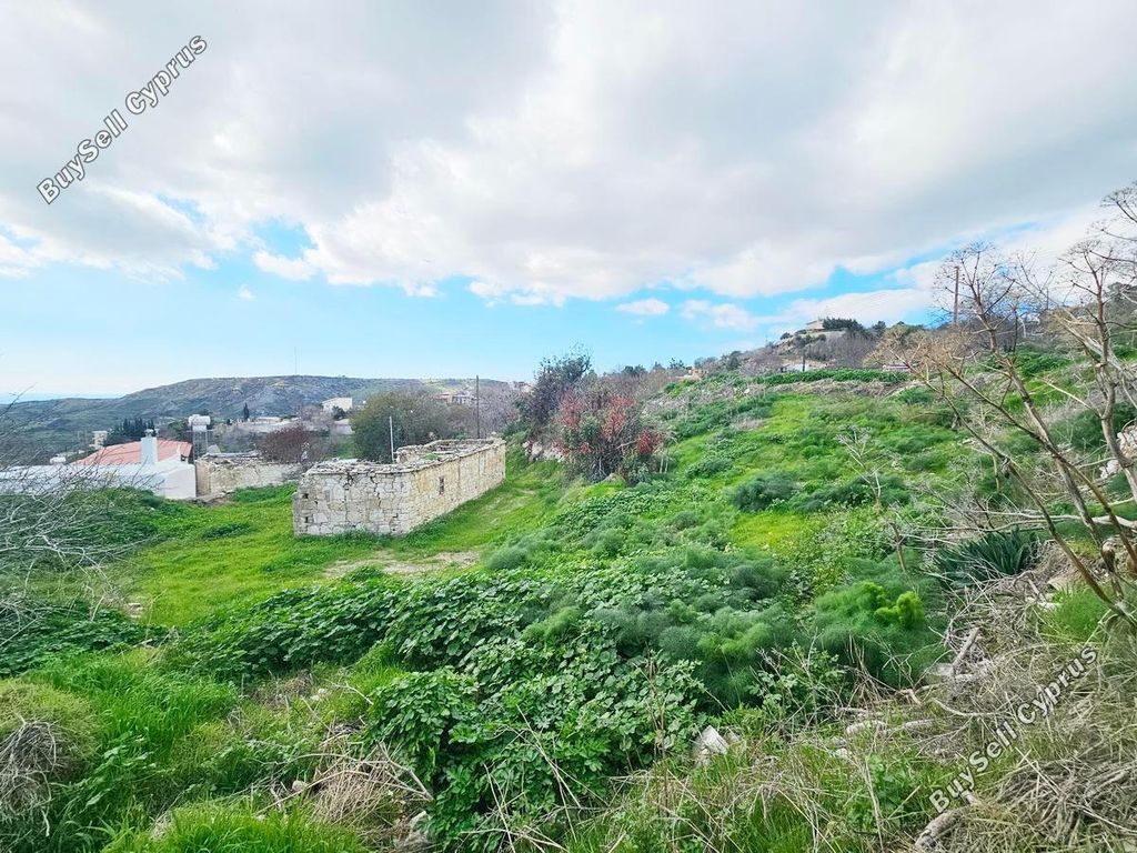 Property photo 3 of 9