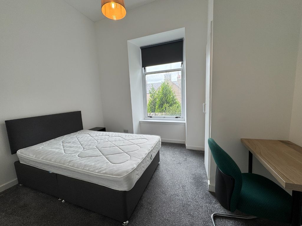 Additional image 9 of 4 bed flat to rentSpital, Old Aberdeen, Aberdeen AB24