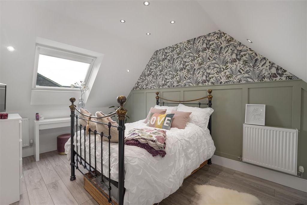 Additional image 16 of 3 bed detached house to rentHigh West Road, Crook DL15