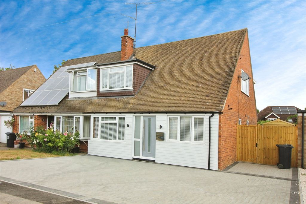 Property photo 2 of 16 Picture No. 14