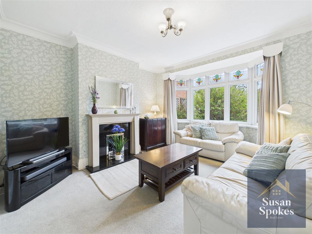 Property photo 1 of 35 Cam01858G0-Pr0159-Still013.Jpg