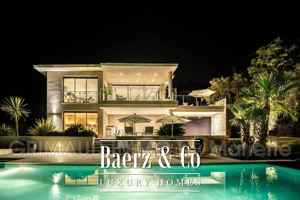 Property photo 2 of 12