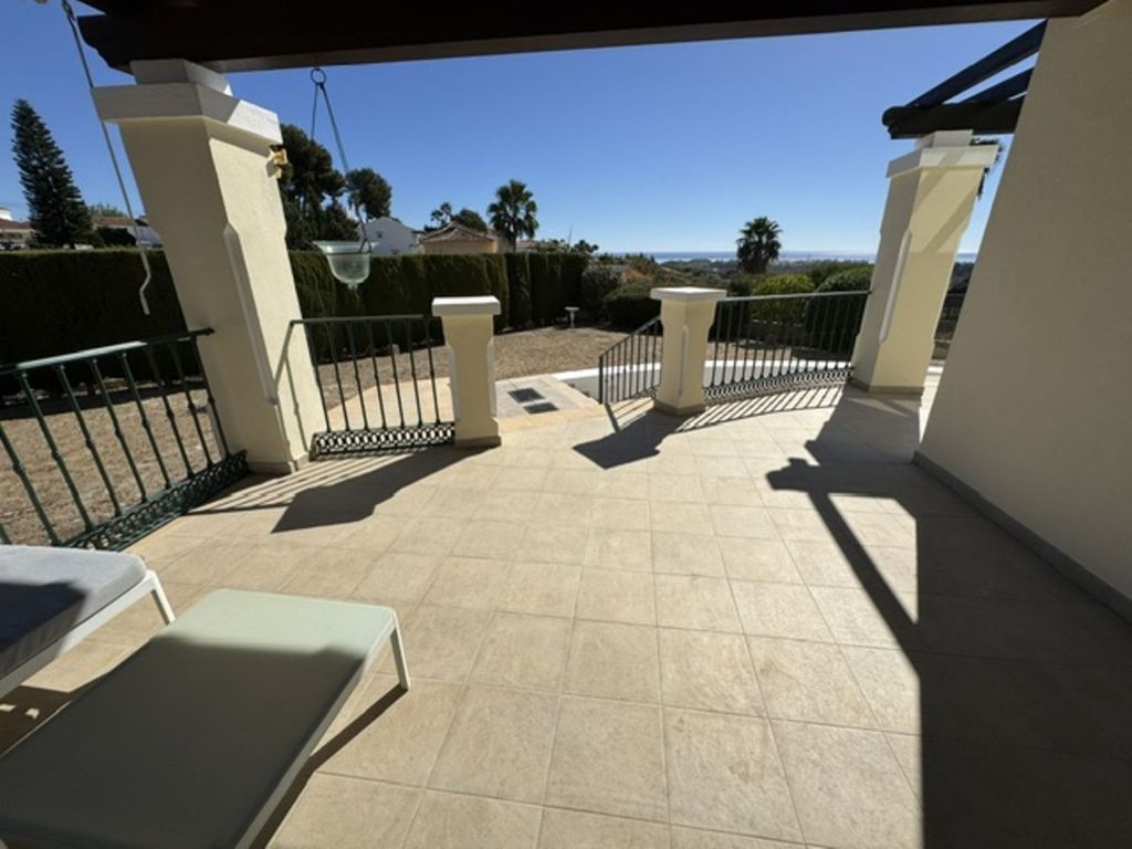 Property photo 3 of 24