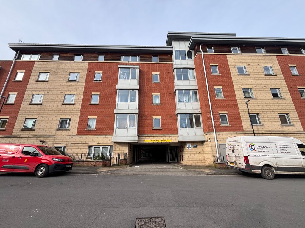 Property photo 1 of 10