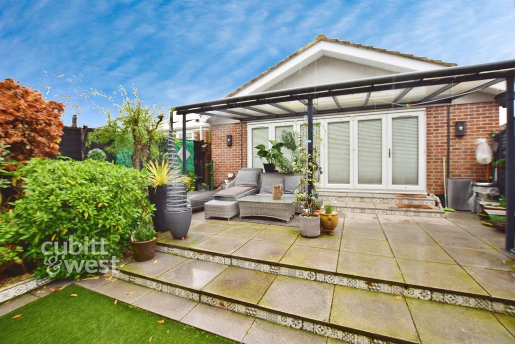 Property photo 1 of 14 Acc5c1E5-Dsc_2911