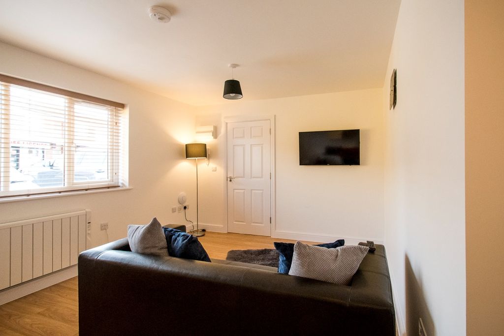 Property photo 2 of 4