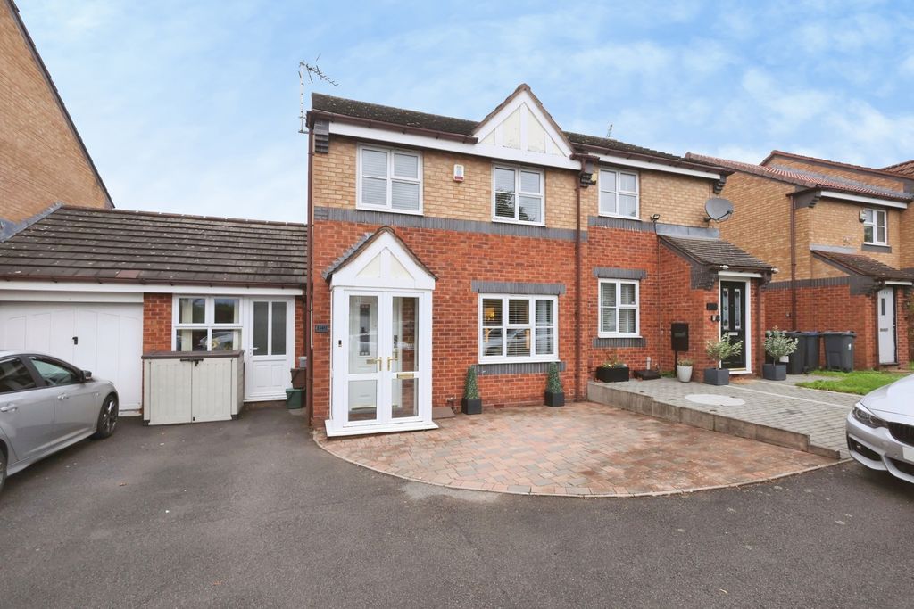 Property photo 1 of 26 Pbox-Img.Jpg
