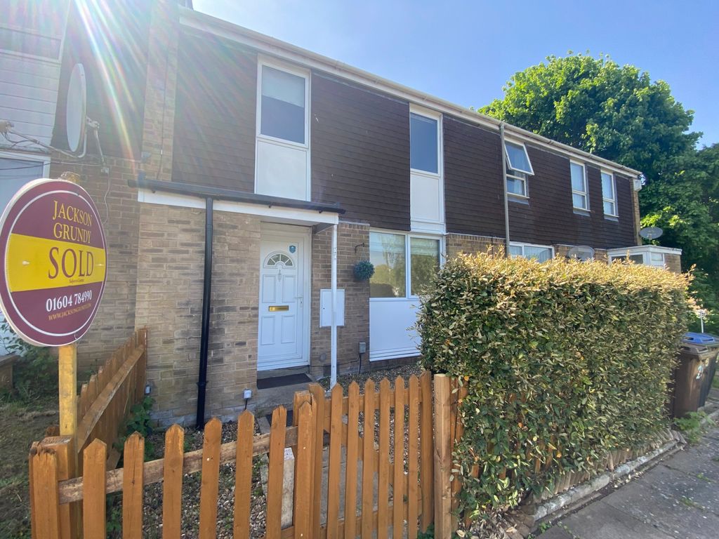 Property photo 1 of 12 Tonmead Road