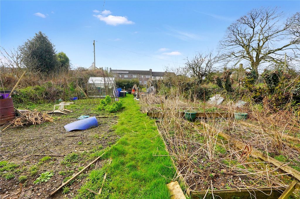 Property photo 2 of 14 Picture No. 06