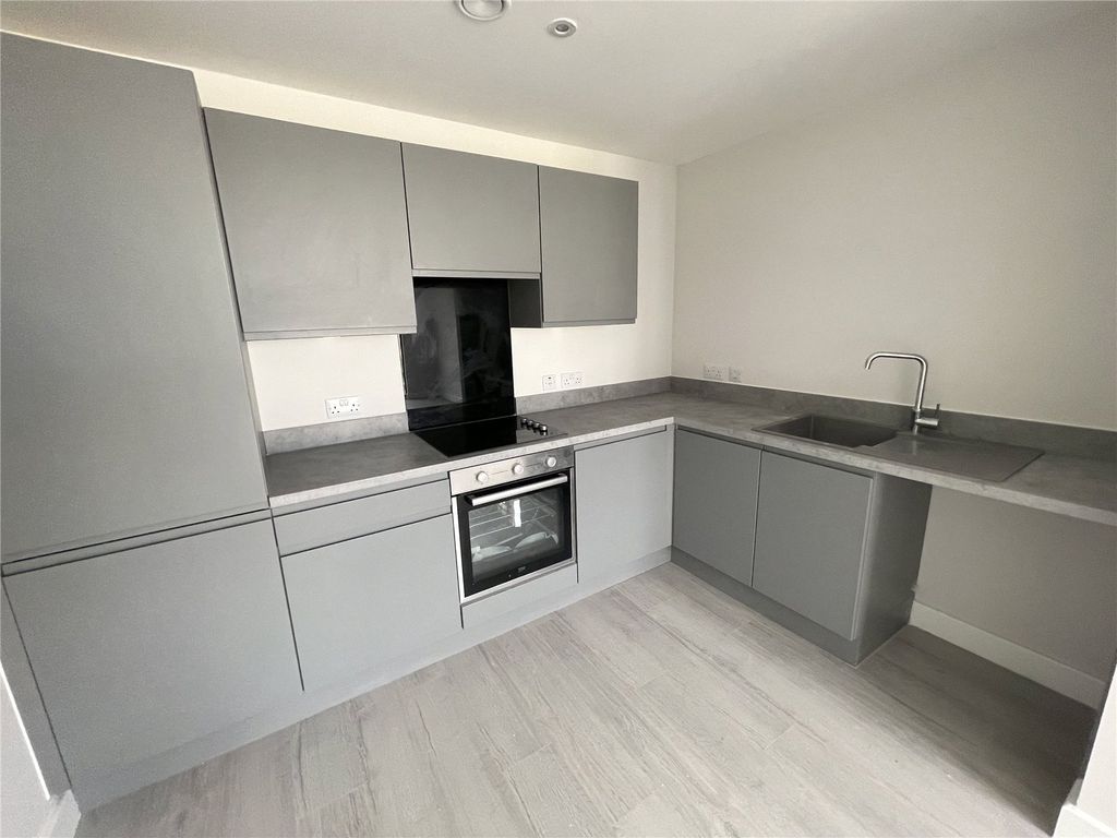 Property photo 3 of 6 Picture No. 05