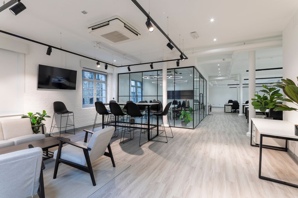 Property photo 1 of 29