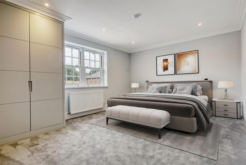 Additional image 15 of 6 bed detached house for saleIvy Chimneys, Epping CM16