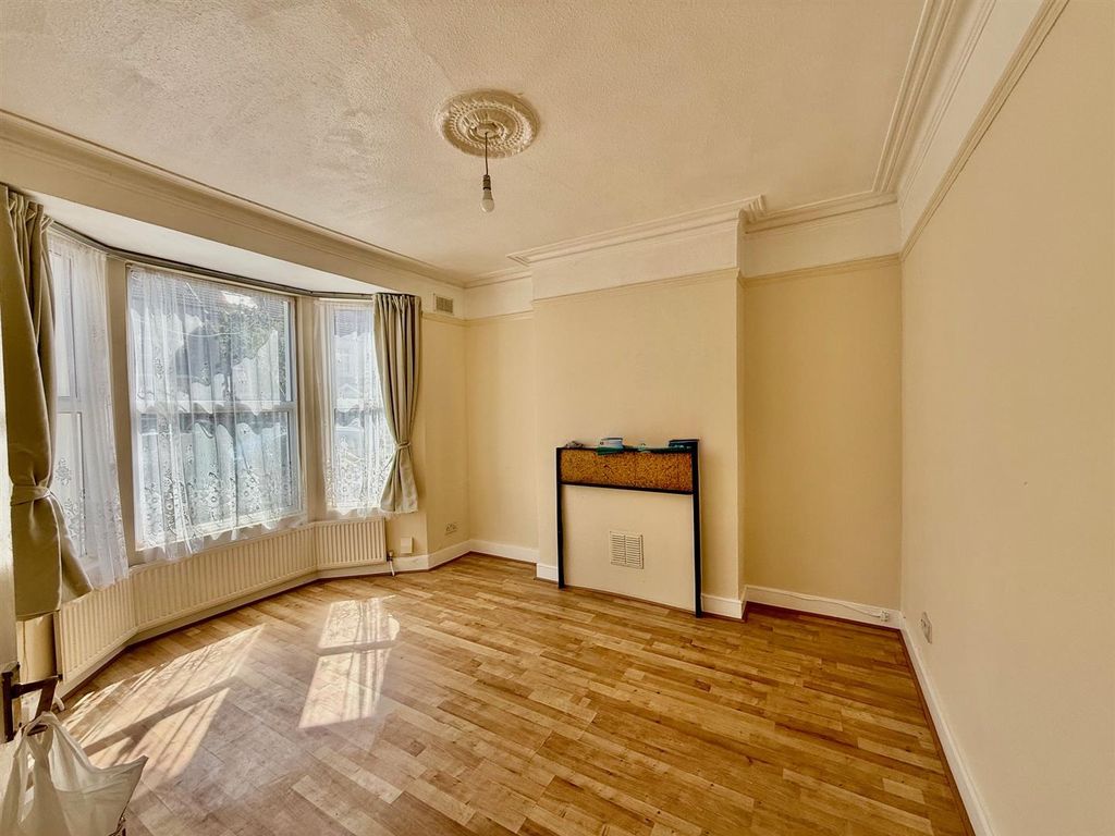 Property photo 3 of 18 Img_4465.Jpeg