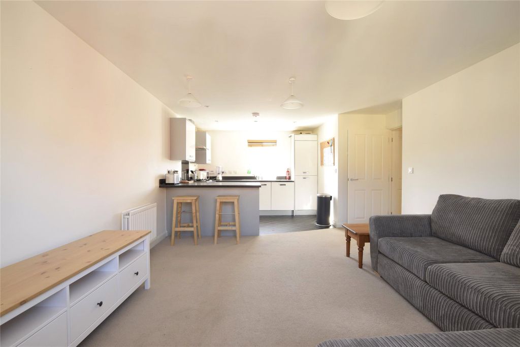 Property photo 3 of 10 Living Area