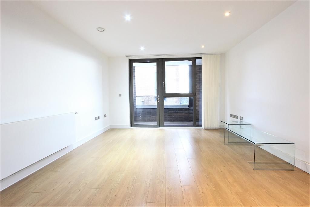 Property photo 3 of 8 Photo 3