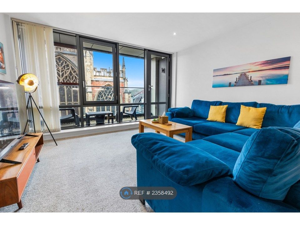 Property photo 1 of 30