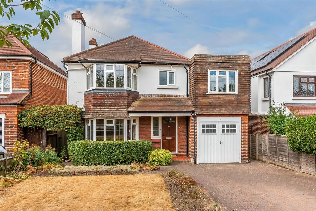 Property photo 1 of 26 49-Harefield-Avenue-35.Jpg