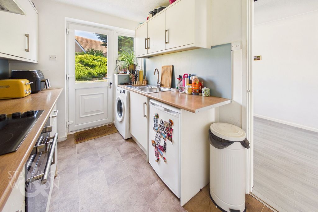 Additional image 8 of 3 bed semi-detached house for saleMartin Road, Diss IP22