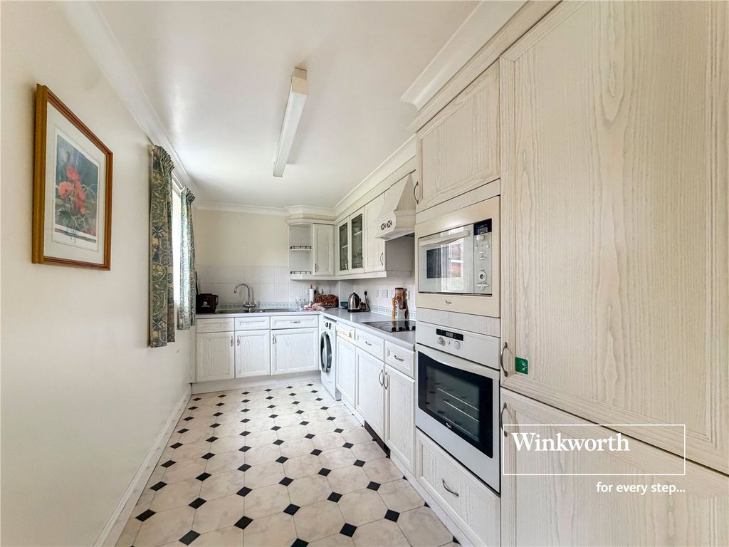 Property photo 3 of 14 Picture No. 01