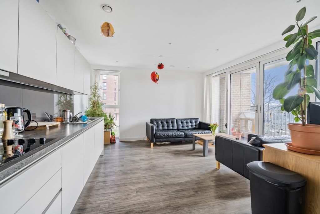 Property photo 3 of 10 Kitchen/Reception Room