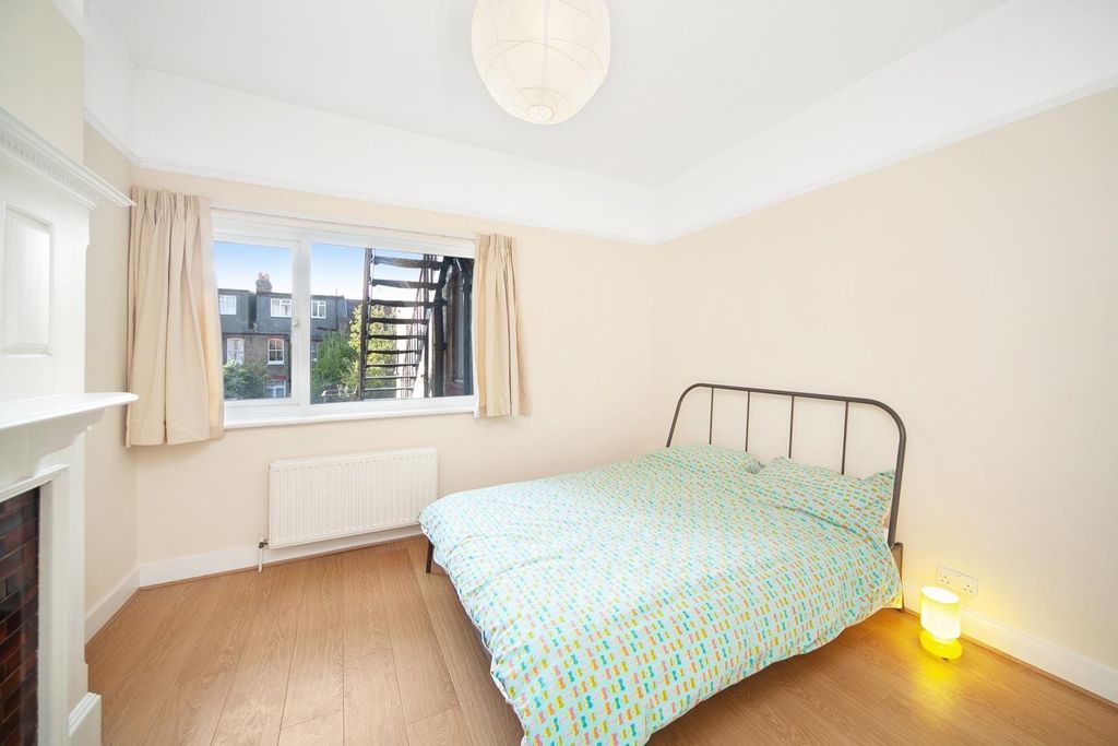 Property photo 3 of 8