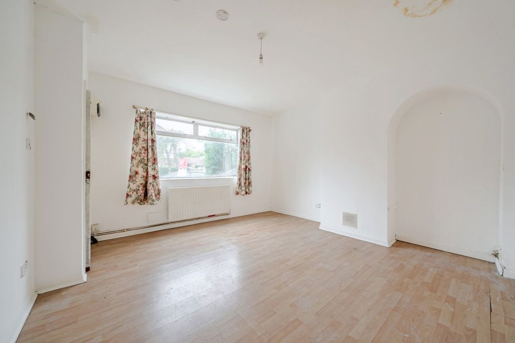 Property photo 3 of 14 Picture No. 06