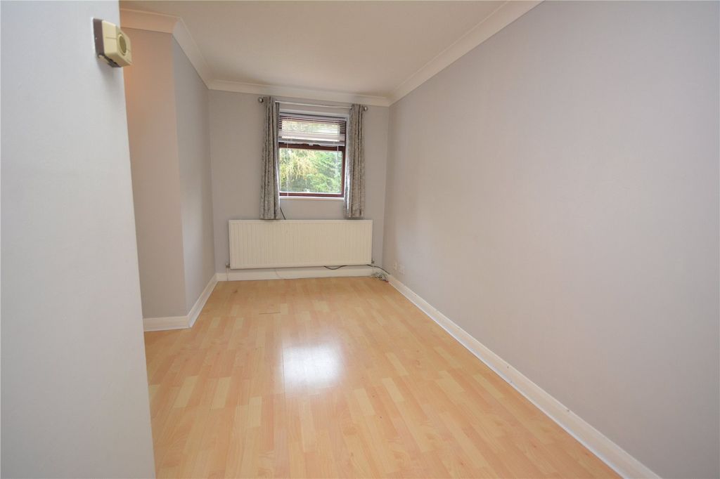 Property photo 2 of 6 Lounge