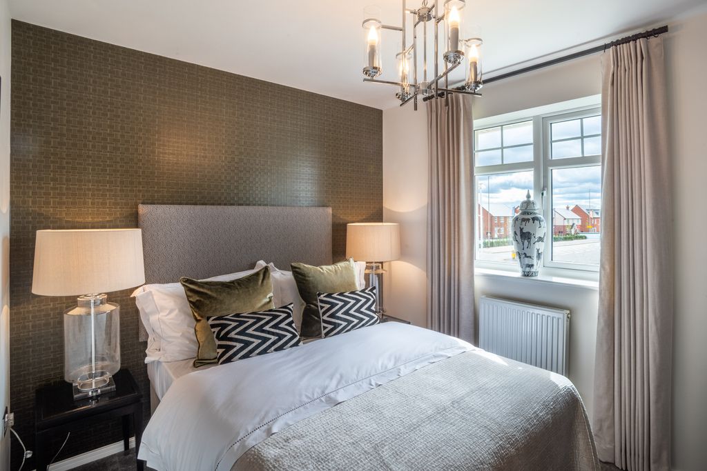 Property photo 3 of 4 Bedroom 2-038