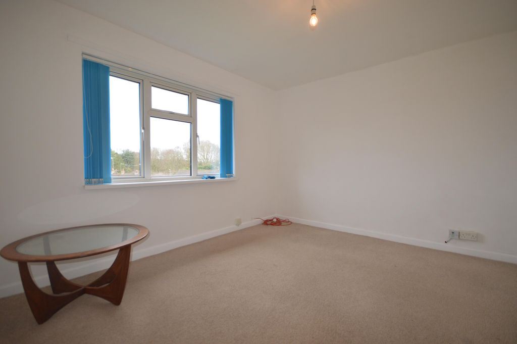 Property photo 3 of 8 Image