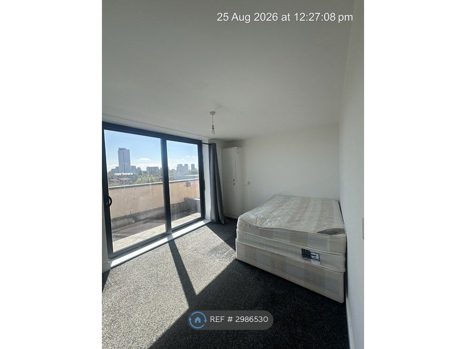 Property photo 3 of 35